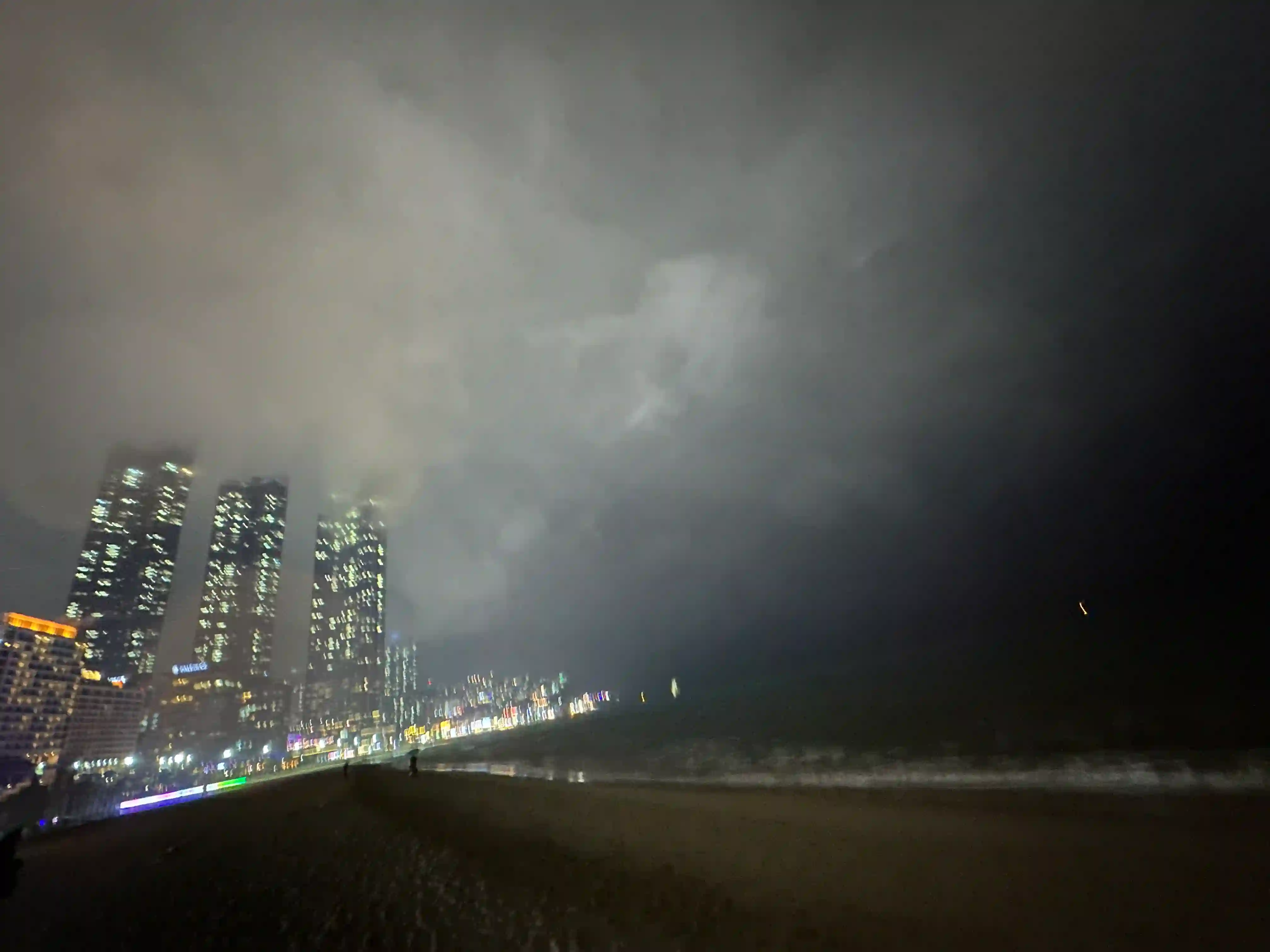 Haeundae Beach at Night: A Winter 2023 Travel Diary6